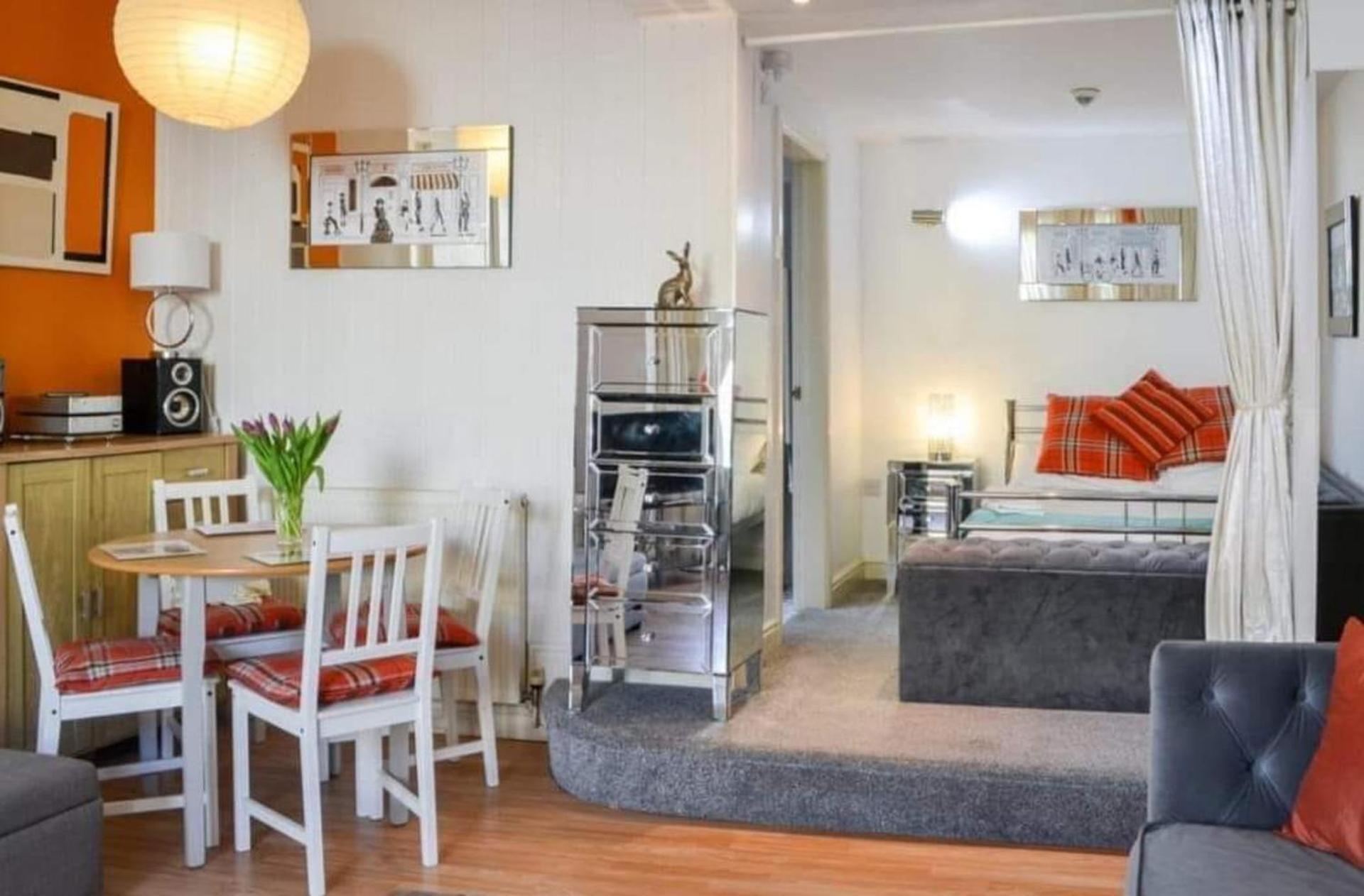 Ground Floor Studio Apartment In Бринлингтон Экстерьер фото
